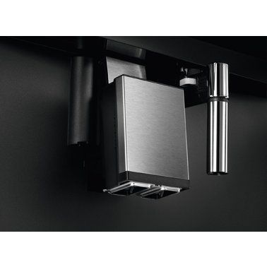 Кавомашина Electrolux KBC85Z 942401567 фото