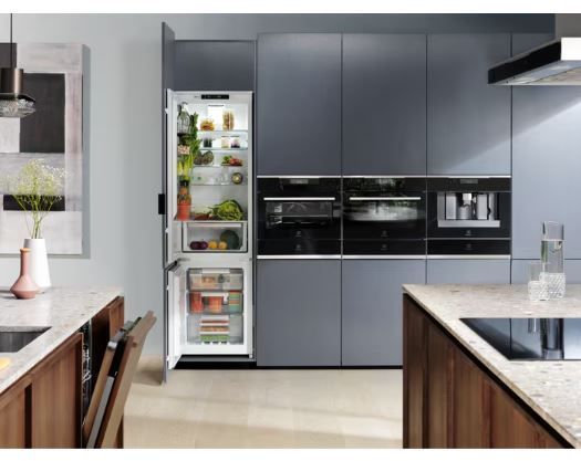 Кавомашина Electrolux KBC85X 942401565 фото
