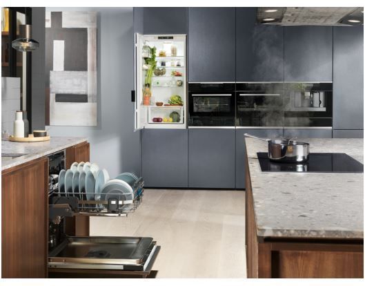 Кавомашина Electrolux KBC85X 942401565 фото