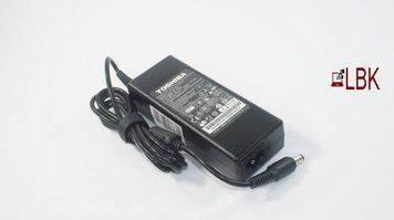 Блок живлення для ноутбука Toshiba 90W(15V/6A) 6.3x3.0 8972 фото